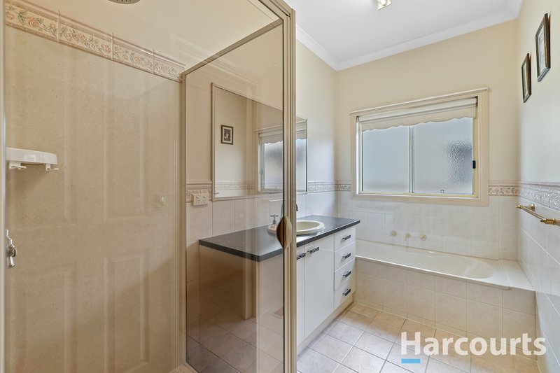 Photo - 12 Gloucester Place, Warragul VIC 3820 - Image 11