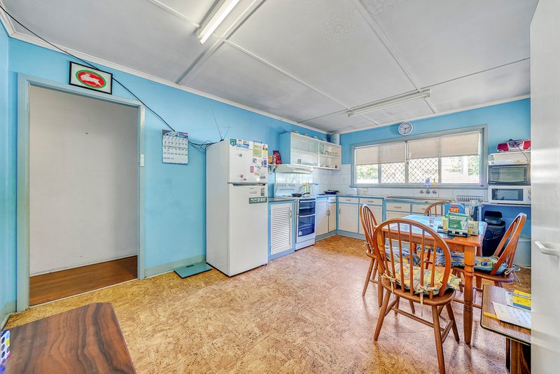 Photo - 12 Goldfinch Street, Inala QLD 4077 - Image 6