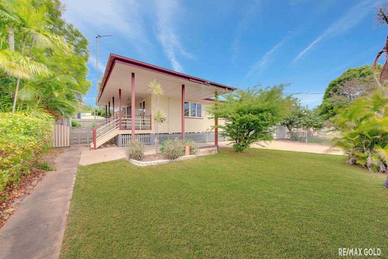 Photo - 12 Golding Street, Barney Point QLD 4680 - Image 1