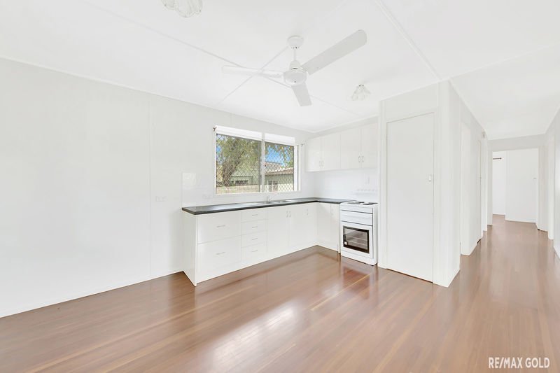 Photo - 12 Golding Street, Barney Point QLD 4680 - Image 3