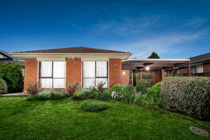 12 Golf Links Drive, Mill Park VIC 3082