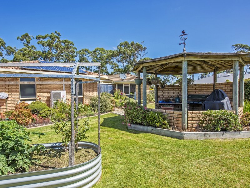 Photo - 12 Golf Links Road, Wynyard TAS 7325 - Image 11