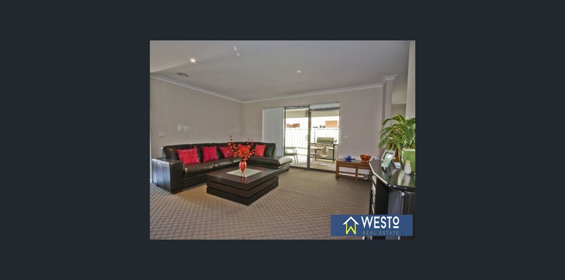 Photo - 12 Gosford Road, Wyndham Vale VIC 3024 - Image 5