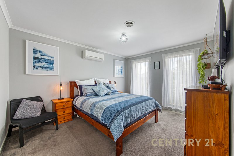 Photo - 12 Goshawk Drive, Pakenham VIC 3810 - Image 5