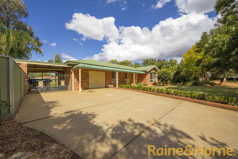 12 Gosse Avenue, Dubbo NSW 2830