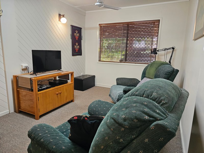 Photo - 12 Gould Place, Ayr QLD 4807 - Image 18