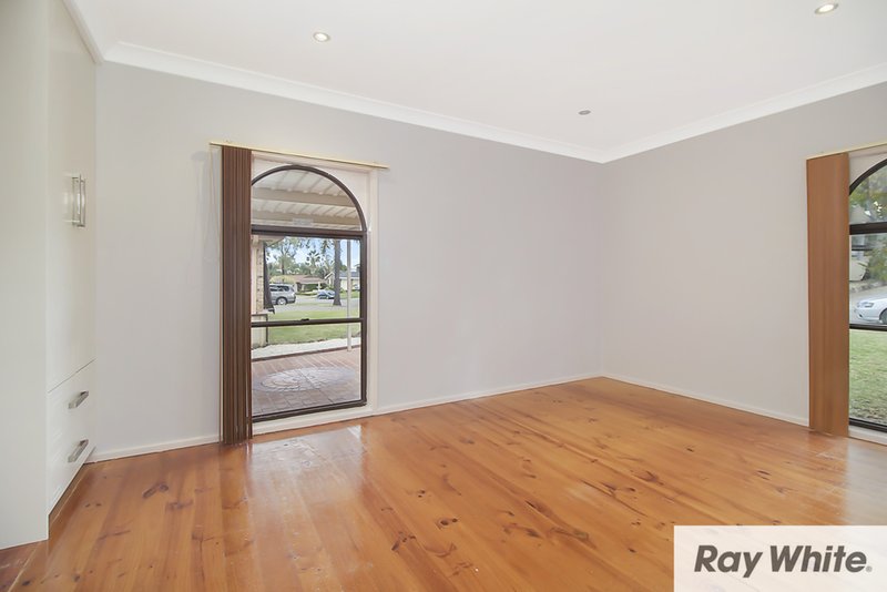 Photo - 12 Gove Avenue, Green Valley NSW 2168 - Image 3