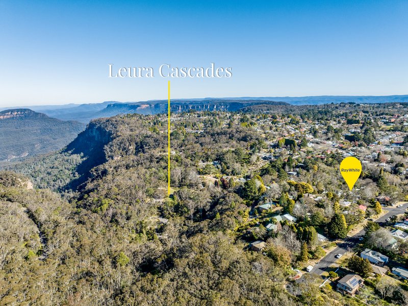 Photo - 12 Govett Street, Katoomba NSW 2780 - Image 16