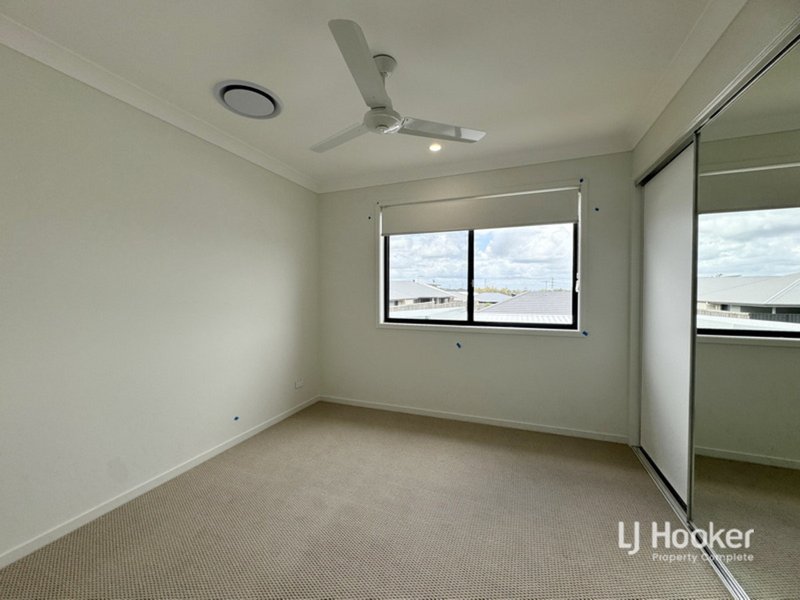 Photo - 12 Grampians Circuit, Yarrabilba QLD 4207 - Image 14