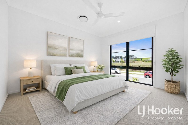 Photo - 12 Grampians Circuit, Yarrabilba QLD 4207 - Image 6