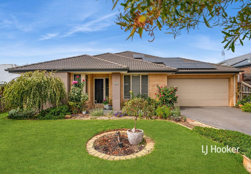 Photo - 12 Grange Drive, Broadford VIC 3658 - Image 1