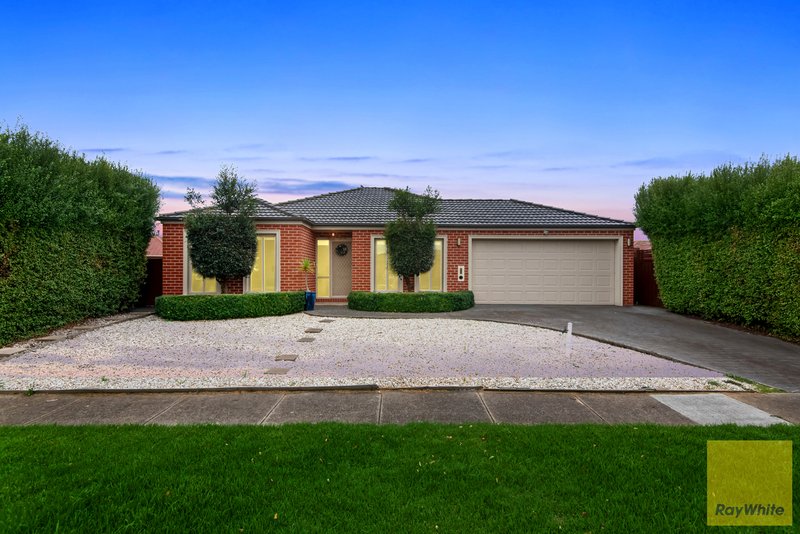 12 Grangemouth Drive, Point Cook VIC 3030