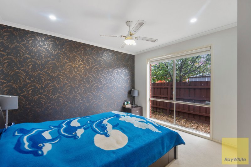 Photo - 12 Grangemouth Drive, Point Cook VIC 3030 - Image 10