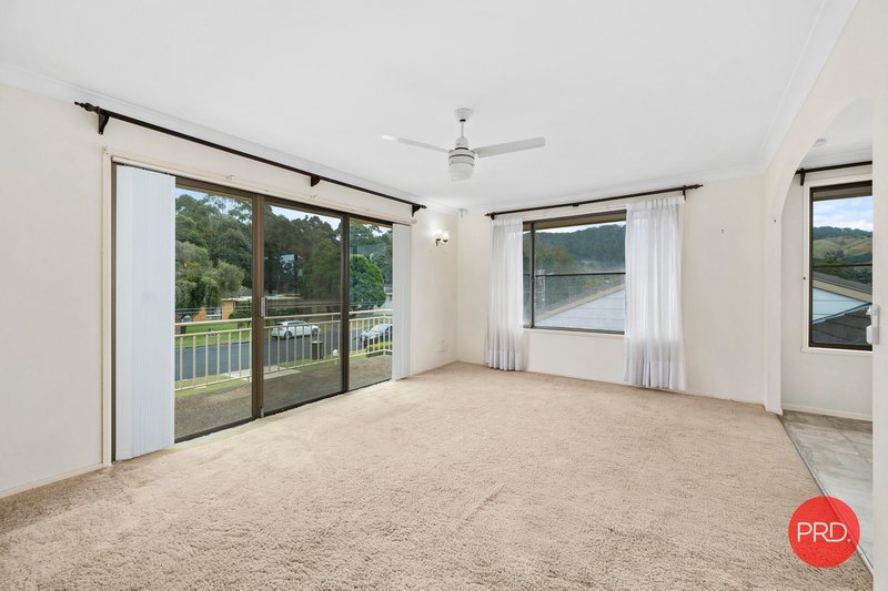 Photo - 12 Green Lea Crescent, Coffs Harbour NSW 2450 - Image 2