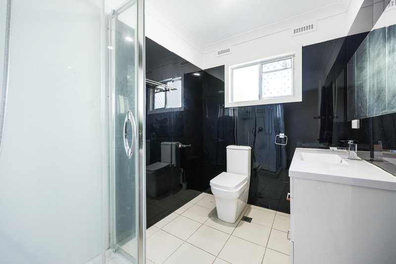 Photo - 12 Green Street, West Tamworth NSW 2340 - Image 7