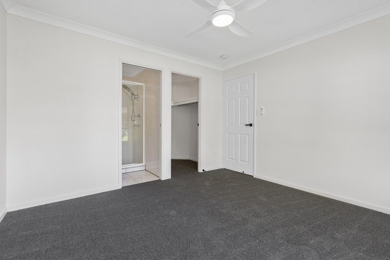 Photo - 12 Greenbank Circuit, Carrara QLD 4211 - Image 7