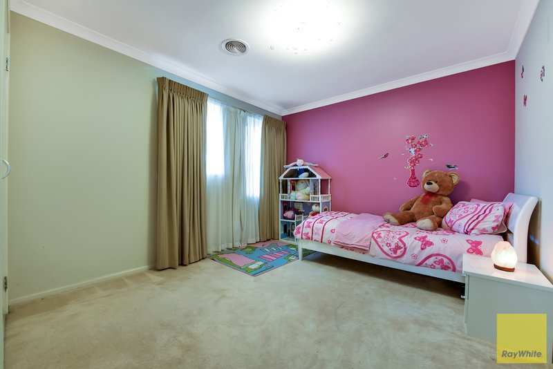 Photo - 12 Greenfinch Court, Williams Landing VIC 3027 - Image 9