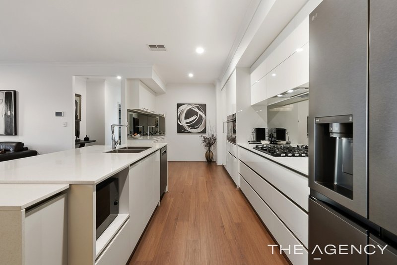 Photo - 12 Greenough Street, Dawesville WA 6211 - Image 15