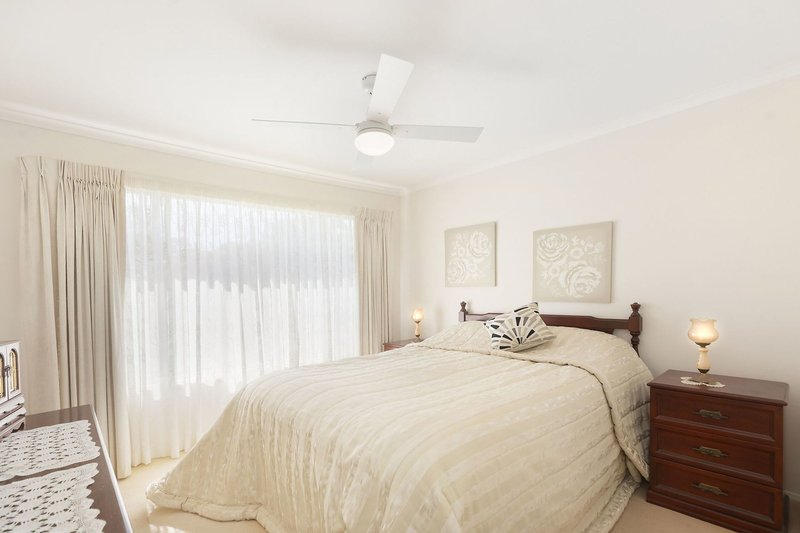 Photo - 12 Greenslope Drive, Green Point NSW 2251 - Image 11