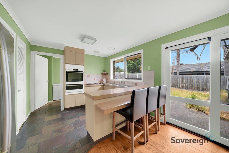 Photo - 12 Greenwood Drive, Carrum Downs VIC 3201 - Image 5