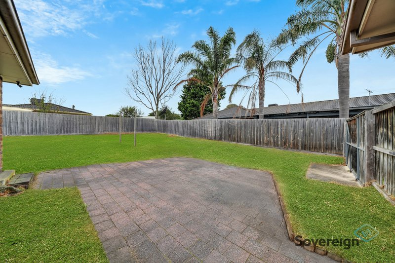 Photo - 12 Greenwood Drive, Carrum Downs VIC 3201 - Image 11