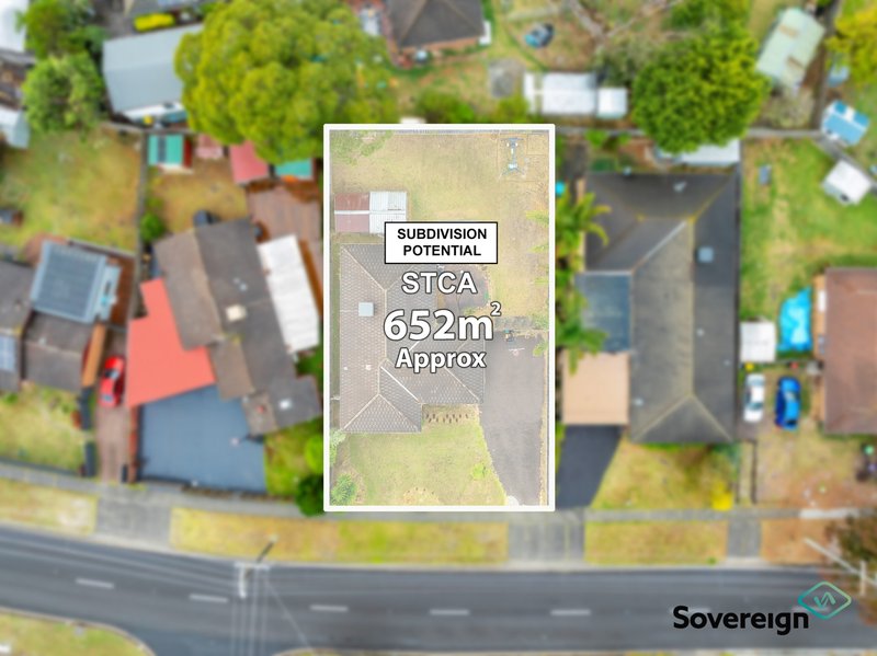 Photo - 12 Greenwood Drive, Carrum Downs VIC 3201 - Image 14