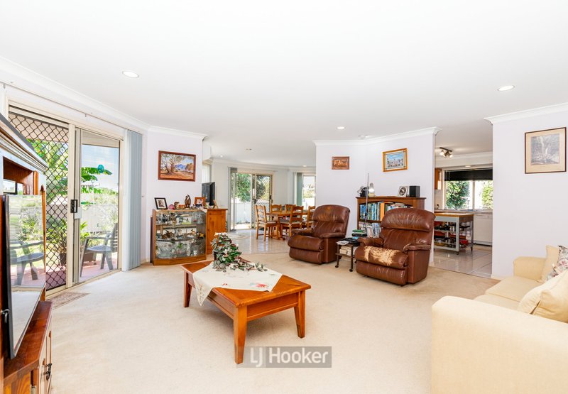 Photo - 12 Greygum Court, Regents Park QLD 4118 - Image 4