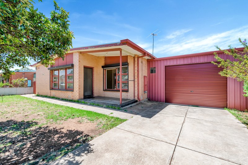 Photo - 12 Grimmett Avenue, Parafield Gardens SA 5107 - Image 2