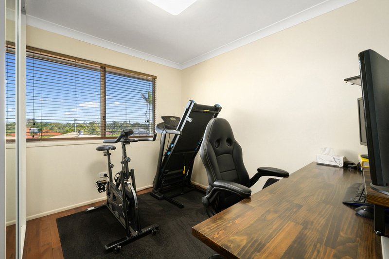 Photo - 12 Guards Street, Bray Park QLD 4500 - Image 12