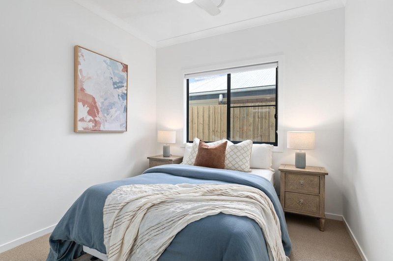 Photo - 12 Gully Street , Flinders View QLD 4305 - Image 11