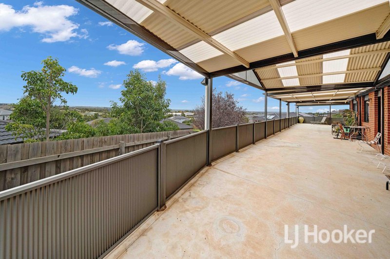 Photo - 12 Gum Tree Terrace, Darley VIC 3340 - Image 11