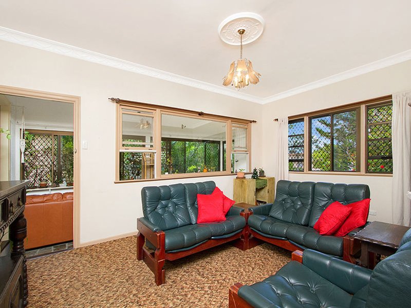 Photo - 12 Gynther Avenue, Brighton QLD 4017 - Image 2