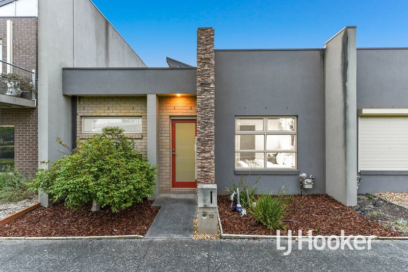 12 Haakman Way, Pakenham VIC 3810