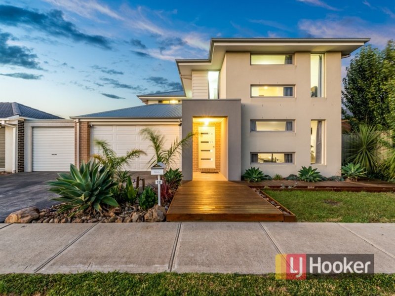 12 Haines Street, Cranbourne East VIC 3977