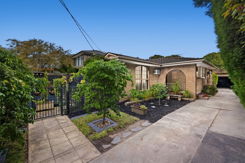 12 Hainthorpe Grove, Mulgrave VIC 3170