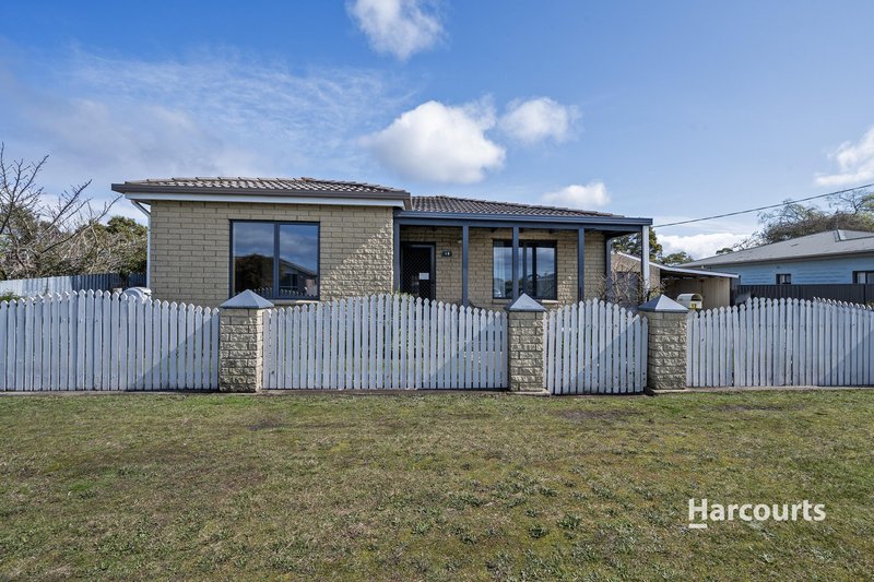 12 Hales Street, Wynyard TAS 7325