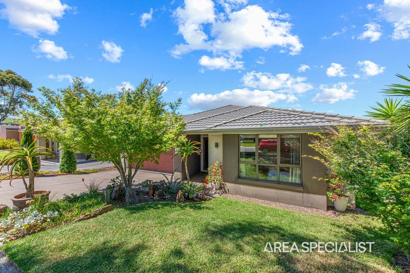 Photo - 12 Half Moon Crescent, Pakenham VIC 3810 - Image 34