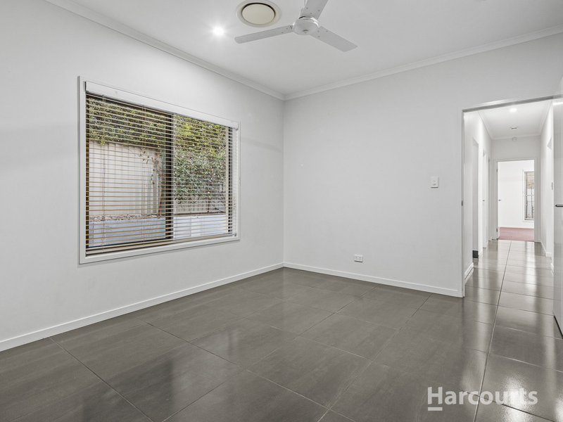 Photo - 12 Hamish Court, Murrumba Downs QLD 4503 - Image 11