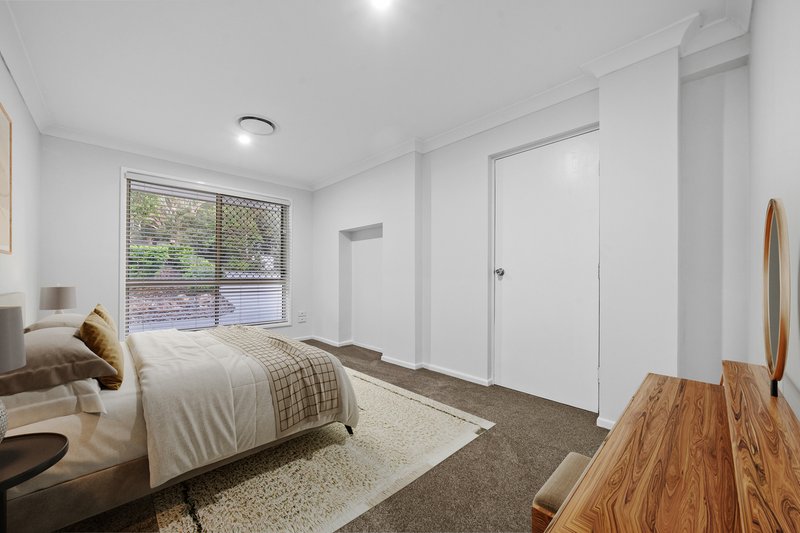 Photo - 12 Hanover Drive, Alexandra Hills QLD 4161 - Image 9