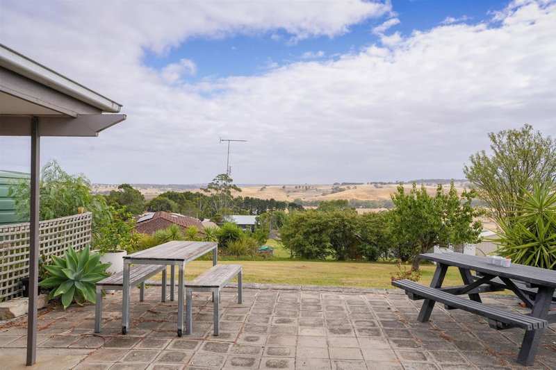 Photo - 12 Hansen Road, Casterton VIC 3311 - Image 14