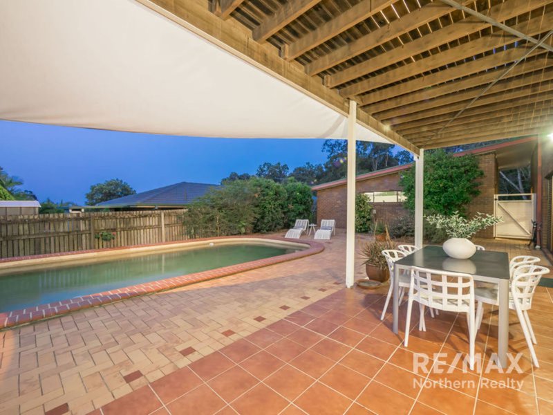 Photo - 12 Harbord Place, Albany Creek QLD 4035 - Image 2