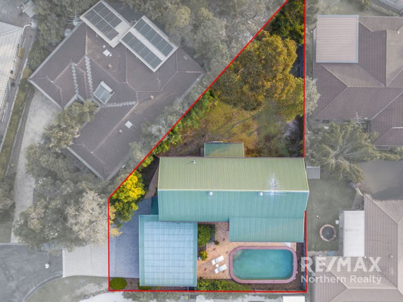 Photo - 12 Harbord Place, Albany Creek QLD 4035 - Image 4