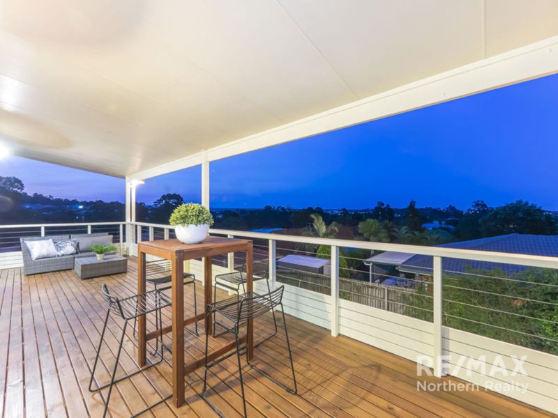 Photo - 12 Harbord Place, Albany Creek QLD 4035 - Image 21