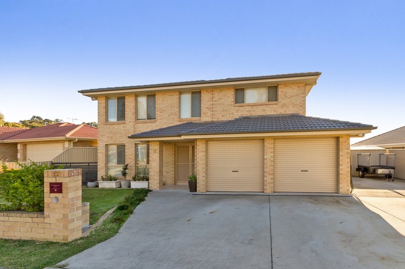 12 Harcourt Parade, Macquarie Hills NSW 2285