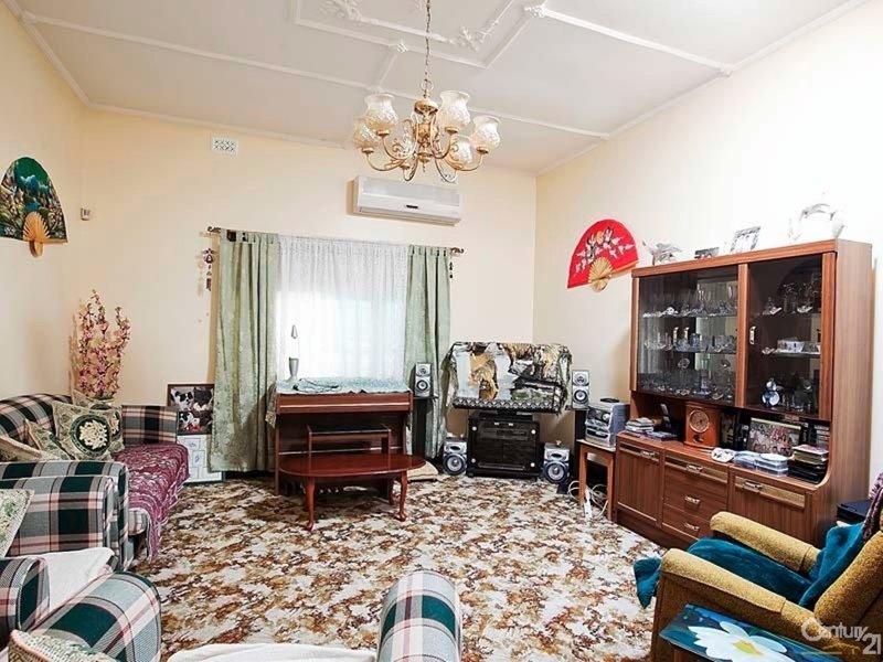 Photo - 12 Harrold Street , Largs Bay SA 5016 - Image 5