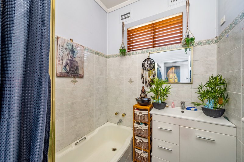 Photo - 12 Harry Street, Belmont South NSW 2280 - Image 6