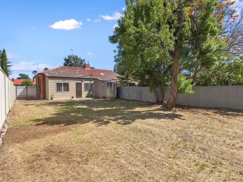 Photo - 12 Hawkesbury Avenue, Kilburn SA 5084 - Image 15