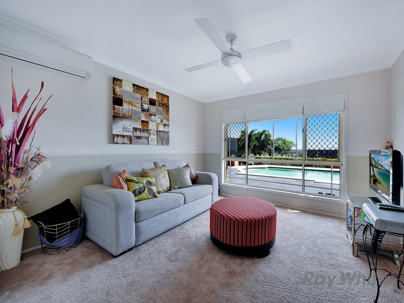 Photo - 12 Hawkhurst Court, Murrumba Downs QLD 4503 - Image 10