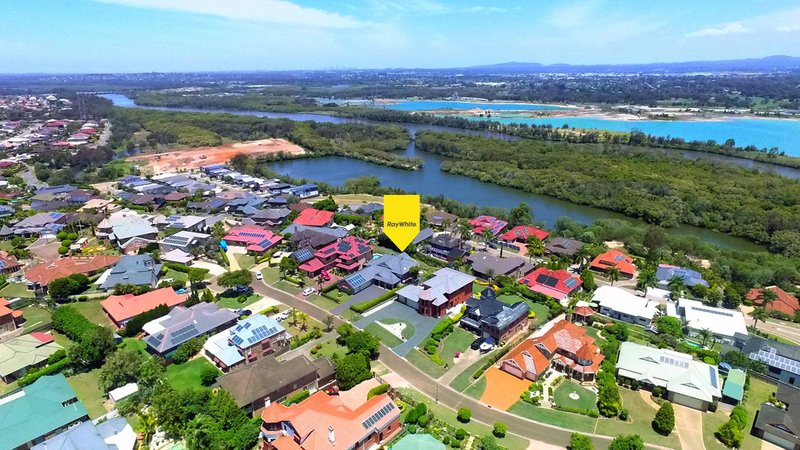 Photo - 12 Hawkhurst Court, Murrumba Downs QLD 4503 - Image 24