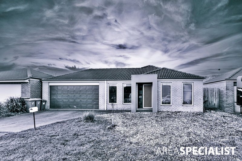 12 Hayes Court, Pakenham VIC 3810